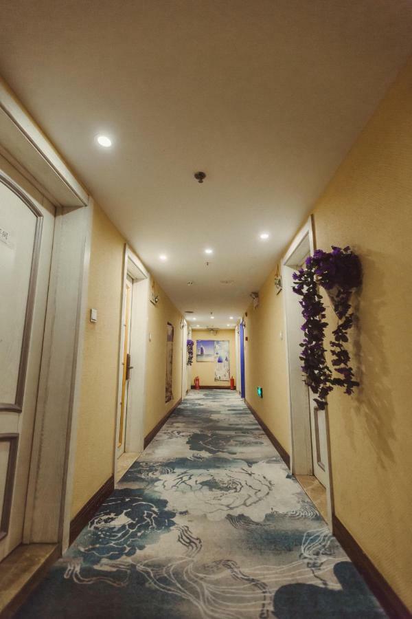 Harbin Walker Coffee Hotel Exterior photo